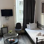 Apartment Gemuetlich Und Zentral 5 Minuten Zum Hauptbahnhof Dusseldorf